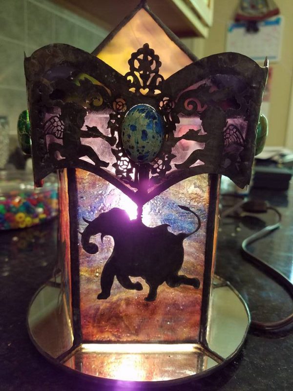 3D Stained Glass Carousel Light - Image 7