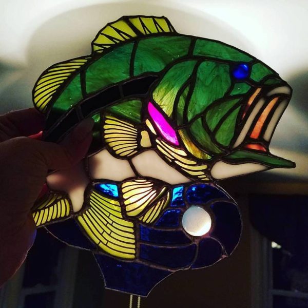 Bass Fan Lamp - Image 5
