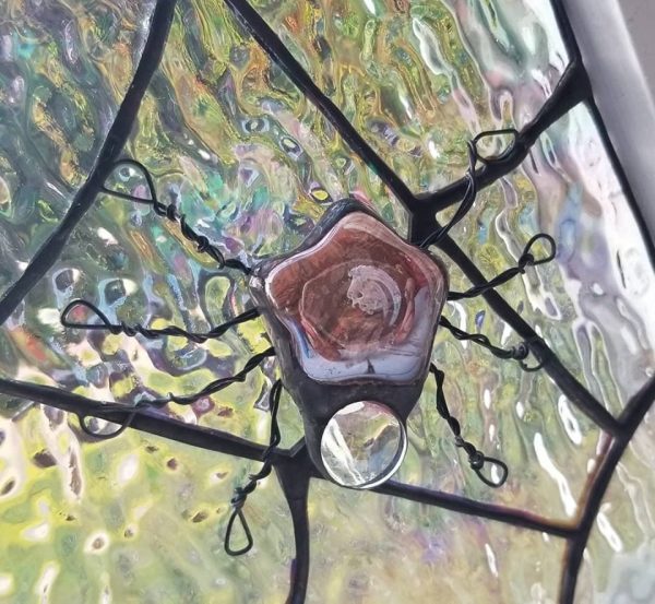 Corner Spiderweb with Glass Gem Spider with Wire legs - Image 4