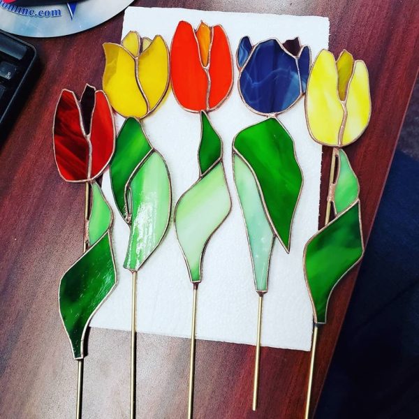 Single Eternal Tulip Garden Stake - Image 7