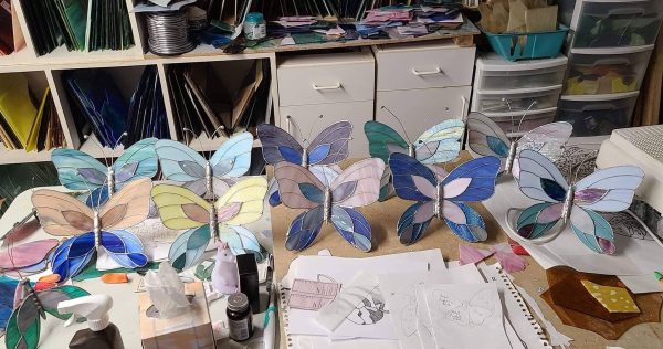 Jumbo Stained Glass BUTTERFLY Garden Stake - Image 6