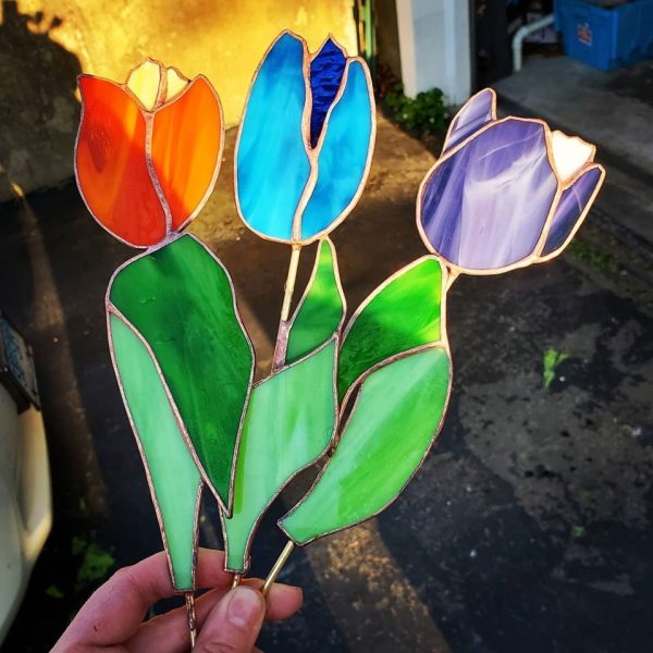 Single Eternal Tulip Garden Stake - Image 2