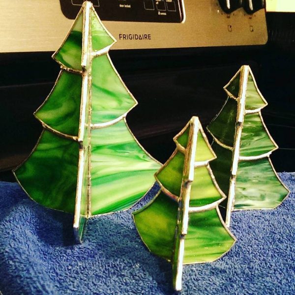 3D Stained Glass Christmas Tree - Image 6